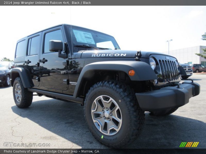 Front 3/4 View of 2014 Wrangler Unlimited Rubicon 4x4