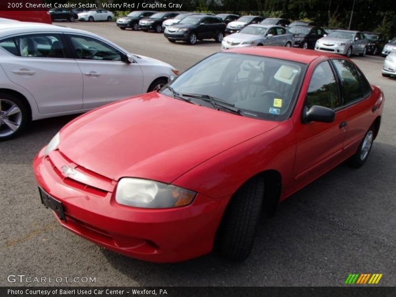 Victory Red / Graphite Gray 2005 Chevrolet Cavalier Sedan