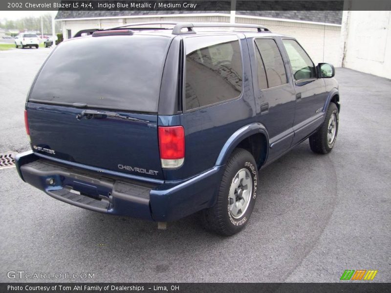 Indigo Blue Metallic / Medium Gray 2002 Chevrolet Blazer LS 4x4