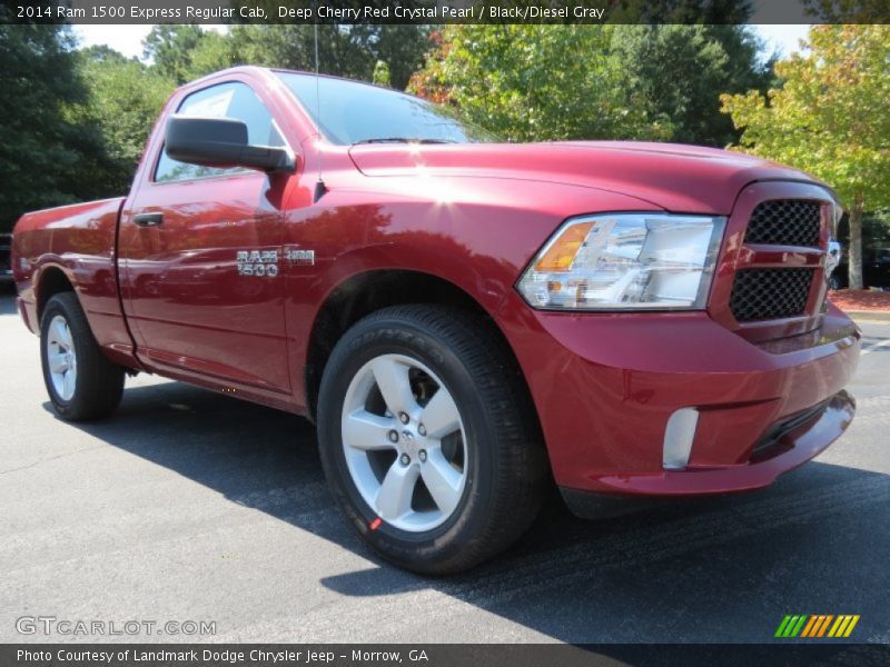 Front 3/4 View of 2014 1500 Express Regular Cab