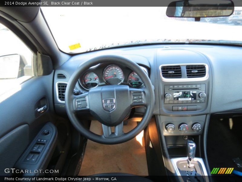 Black Clear Coat / Black 2014 Dodge Avenger SE