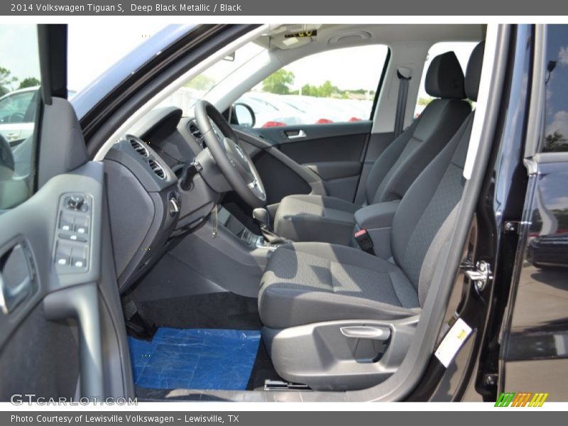 Deep Black Metallic / Black 2014 Volkswagen Tiguan S