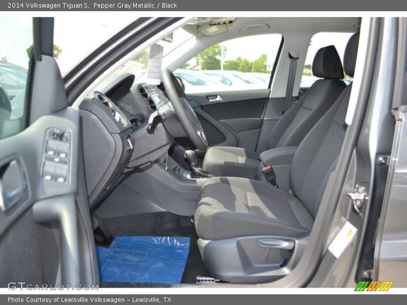 Pepper Gray Metallic / Black 2014 Volkswagen Tiguan S