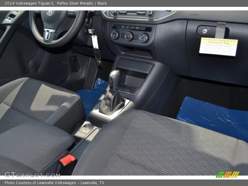 Reflex Silver Metallic / Black 2014 Volkswagen Tiguan S