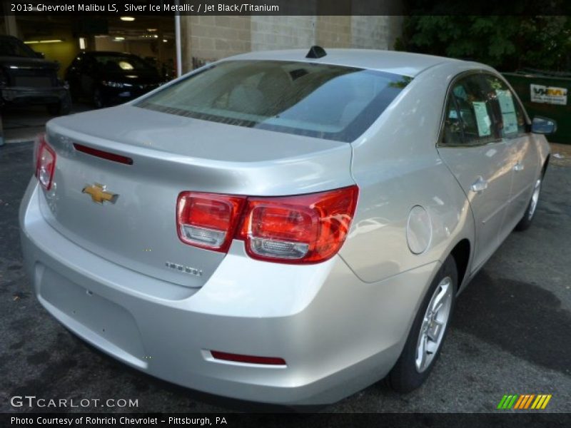 Silver Ice Metallic / Jet Black/Titanium 2013 Chevrolet Malibu LS