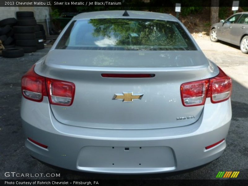Silver Ice Metallic / Jet Black/Titanium 2013 Chevrolet Malibu LS