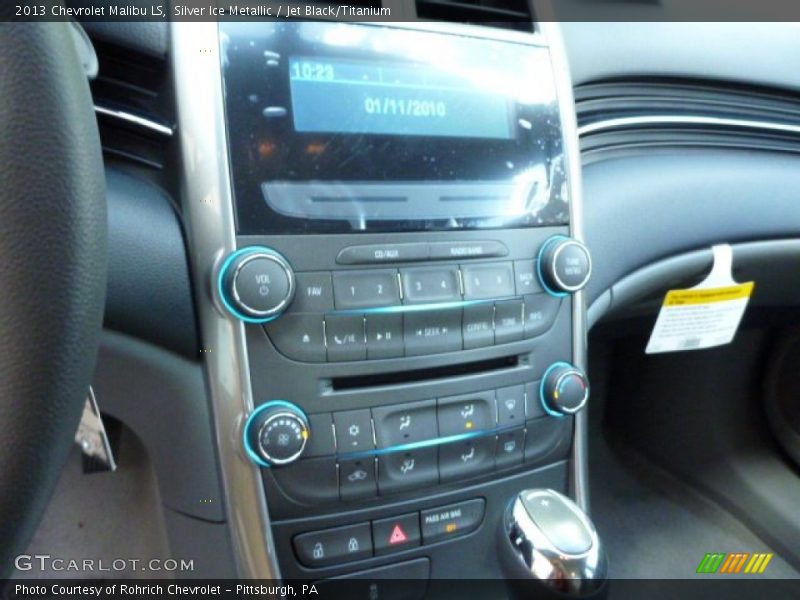 Silver Ice Metallic / Jet Black/Titanium 2013 Chevrolet Malibu LS