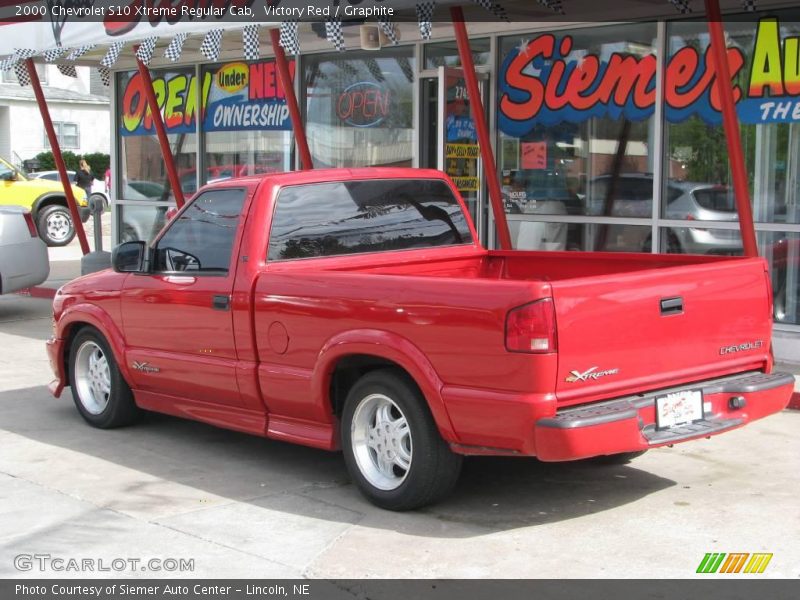Victory Red / Graphite 2000 Chevrolet S10 Xtreme Regular Cab