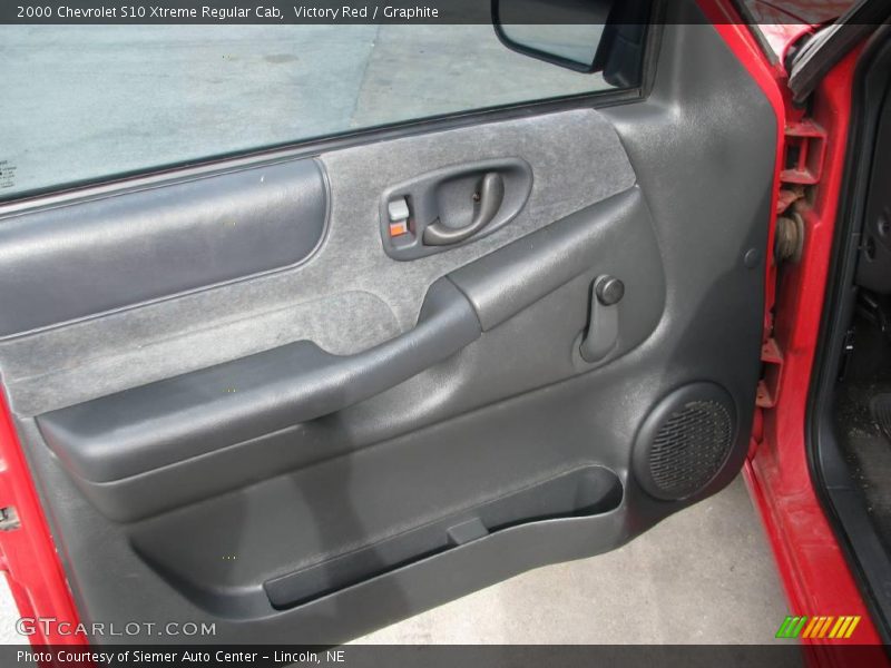 Victory Red / Graphite 2000 Chevrolet S10 Xtreme Regular Cab