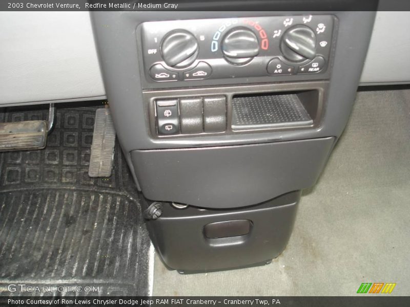 Redfire Metallic / Medium Gray 2003 Chevrolet Venture