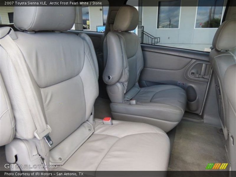 Arctic Frost Pearl White / Stone 2007 Toyota Sienna XLE