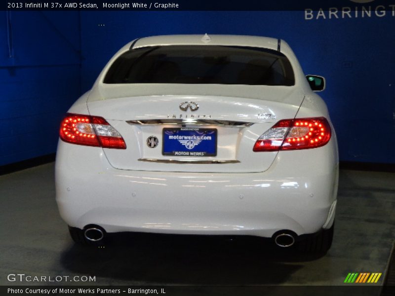 Moonlight White / Graphite 2013 Infiniti M 37x AWD Sedan