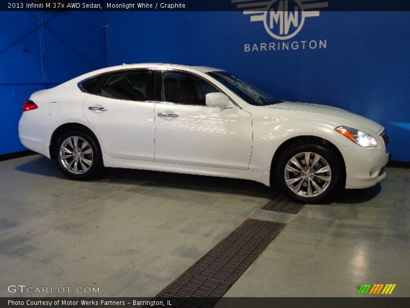 Moonlight White / Graphite 2013 Infiniti M 37x AWD Sedan