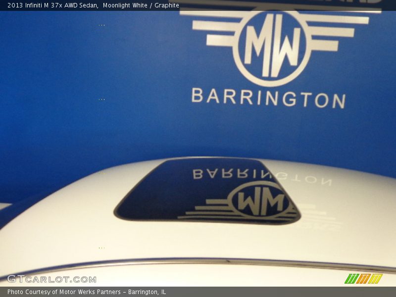Moonlight White / Graphite 2013 Infiniti M 37x AWD Sedan