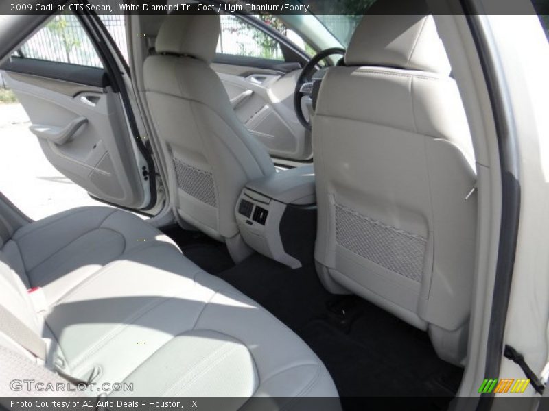 White Diamond Tri-Coat / Light Titanium/Ebony 2009 Cadillac CTS Sedan