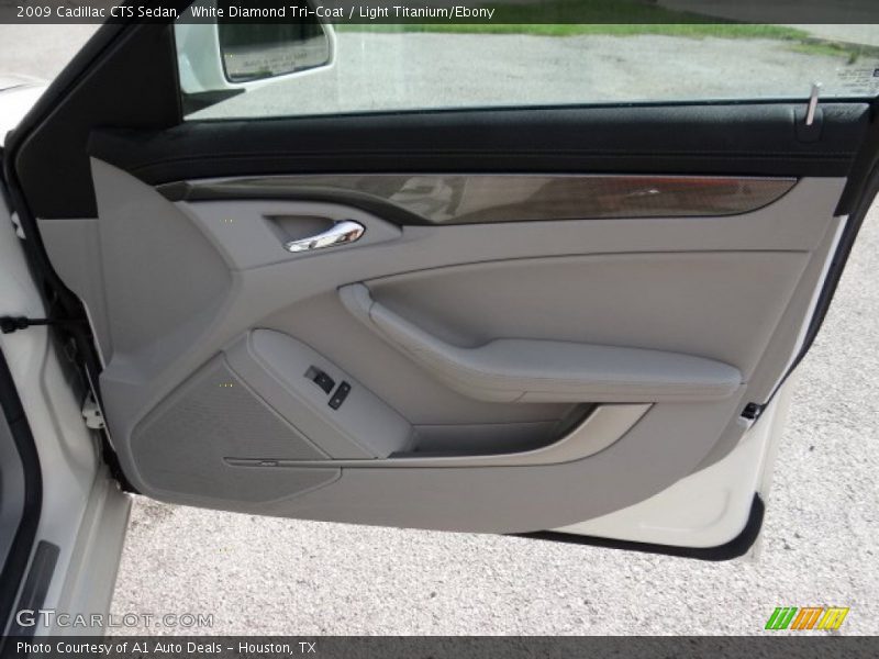 White Diamond Tri-Coat / Light Titanium/Ebony 2009 Cadillac CTS Sedan