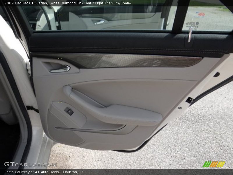 White Diamond Tri-Coat / Light Titanium/Ebony 2009 Cadillac CTS Sedan