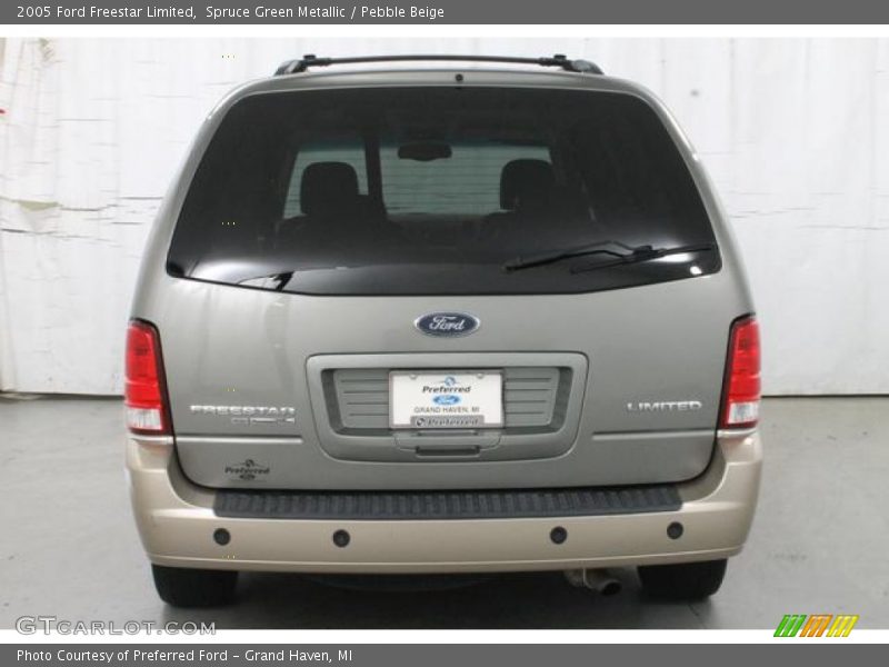 Spruce Green Metallic / Pebble Beige 2005 Ford Freestar Limited