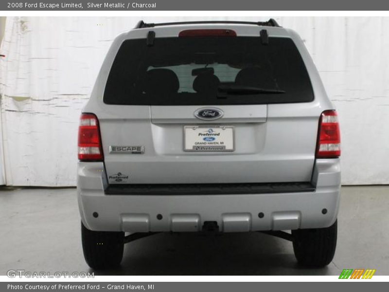 Silver Metallic / Charcoal 2008 Ford Escape Limited