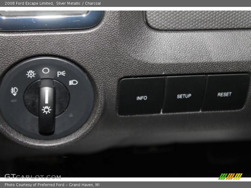 Silver Metallic / Charcoal 2008 Ford Escape Limited