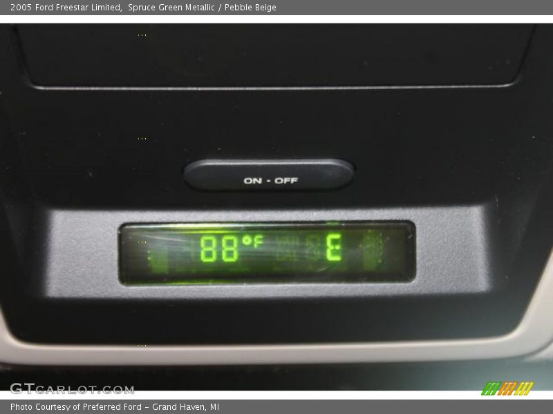 Spruce Green Metallic / Pebble Beige 2005 Ford Freestar Limited