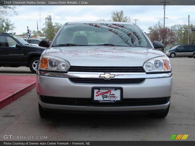 Galaxy Silver Metallic / Gray 2005 Chevrolet Malibu Sedan