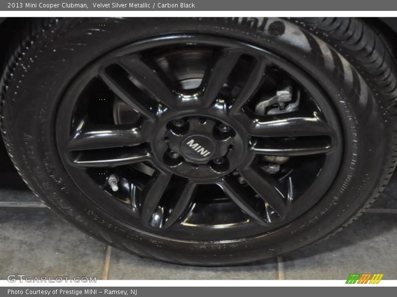 Velvet Silver Metallic / Carbon Black 2013 Mini Cooper Clubman