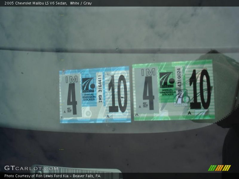 White / Gray 2005 Chevrolet Malibu LS V6 Sedan