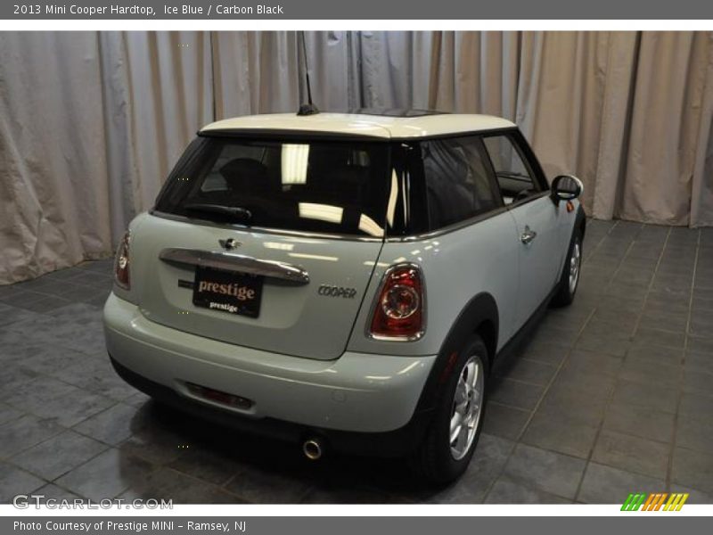Ice Blue / Carbon Black 2013 Mini Cooper Hardtop