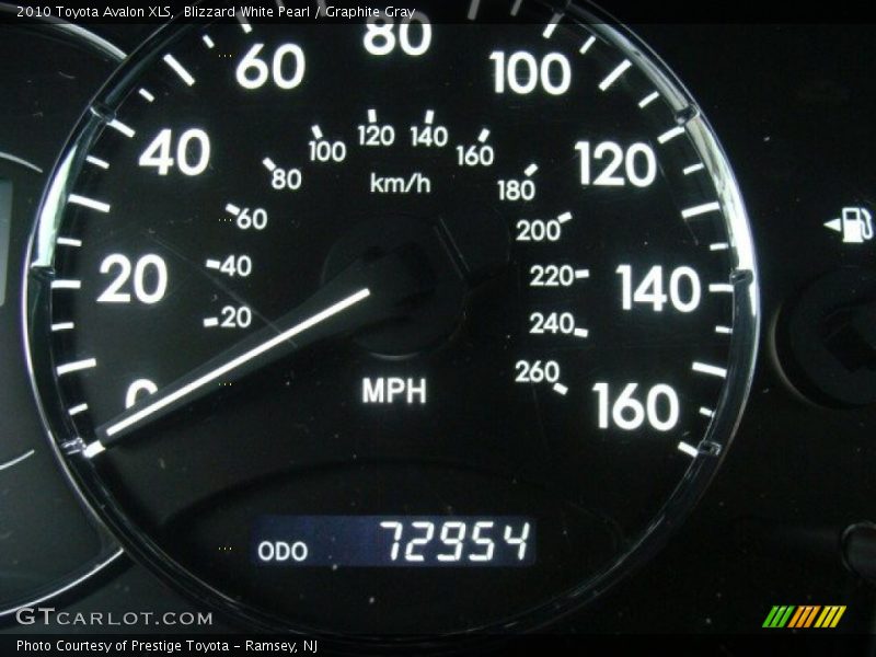 Blizzard White Pearl / Graphite Gray 2010 Toyota Avalon XLS