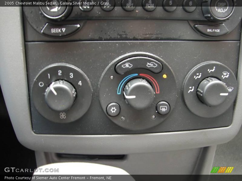 Galaxy Silver Metallic / Gray 2005 Chevrolet Malibu Sedan
