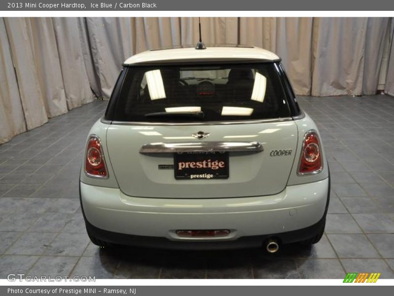 Ice Blue / Carbon Black 2013 Mini Cooper Hardtop