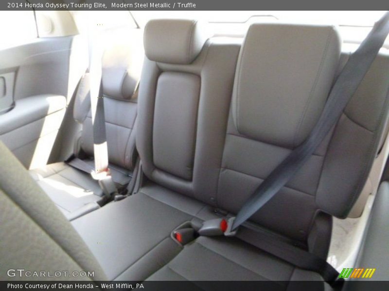 Modern Steel Metallic / Truffle 2014 Honda Odyssey Touring Elite