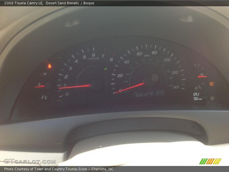 Desert Sand Metallic / Bisque 2009 Toyota Camry LE