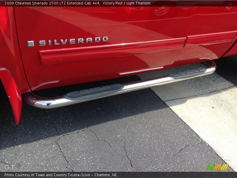 Victory Red / Light Titanium 2009 Chevrolet Silverado 1500 LTZ Extended Cab 4x4