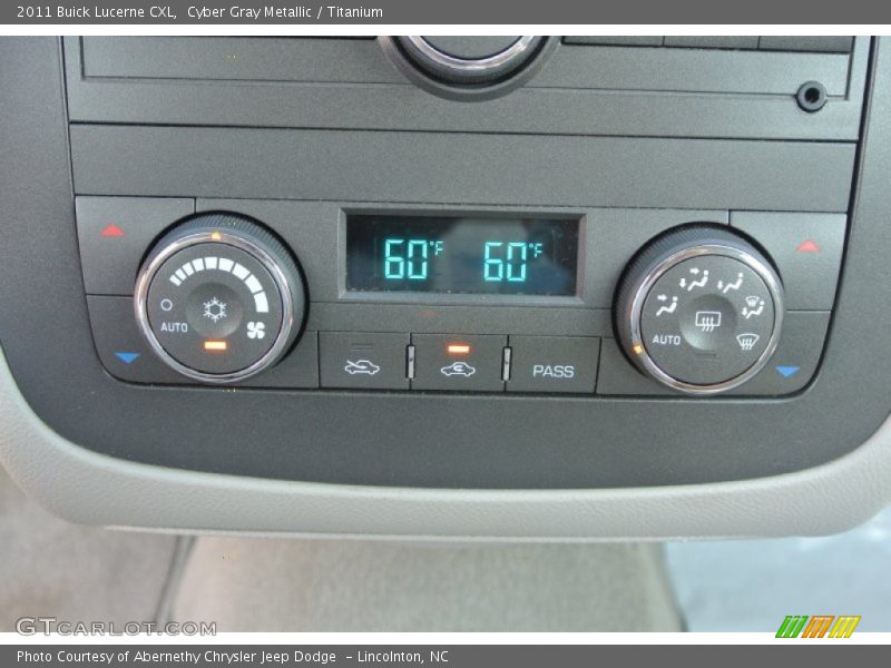 Cyber Gray Metallic / Titanium 2011 Buick Lucerne CXL