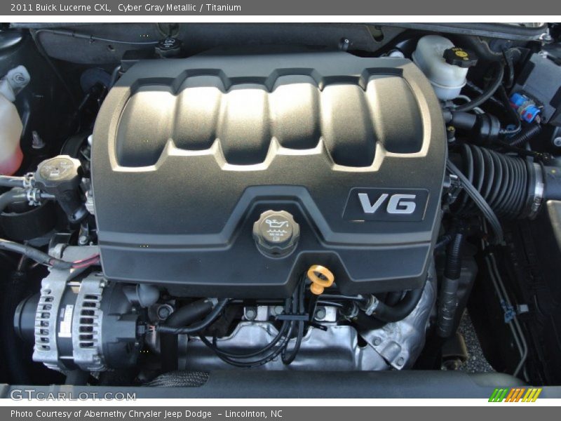 Cyber Gray Metallic / Titanium 2011 Buick Lucerne CXL