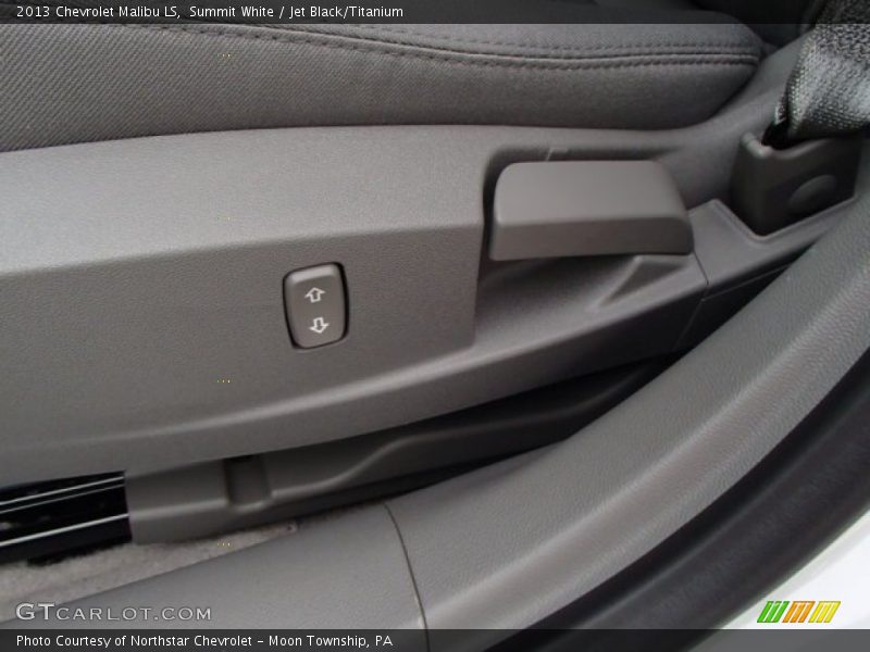 Summit White / Jet Black/Titanium 2013 Chevrolet Malibu LS