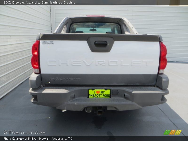 Summit White / Graphite 2002 Chevrolet Avalanche