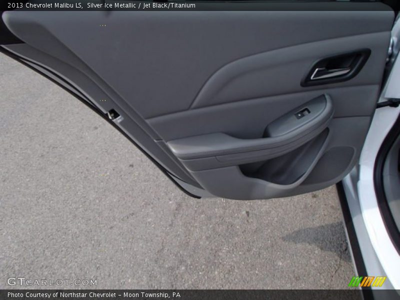 Silver Ice Metallic / Jet Black/Titanium 2013 Chevrolet Malibu LS