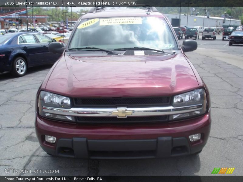 Majestic Red Metallic / Light Gray 2005 Chevrolet TrailBlazer EXT LT 4x4