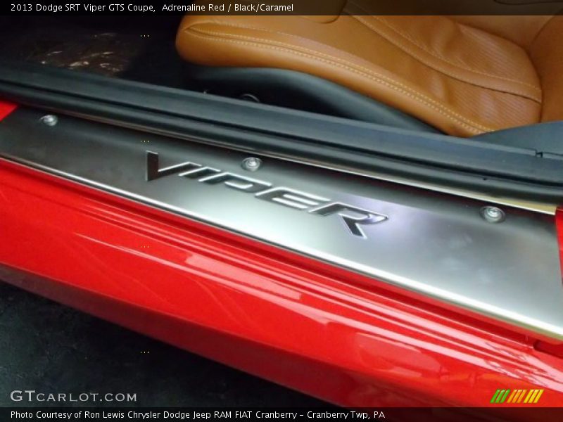 Adrenaline Red / Black/Caramel 2013 Dodge SRT Viper GTS Coupe
