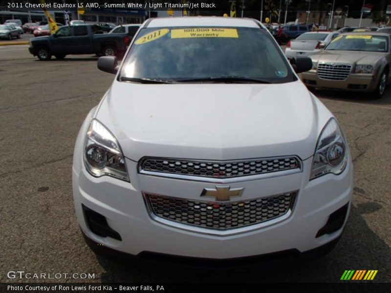 Summit White / Light Titanium/Jet Black 2011 Chevrolet Equinox LS AWD