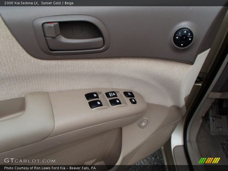 Sunset Gold / Beige 2006 Kia Sedona LX