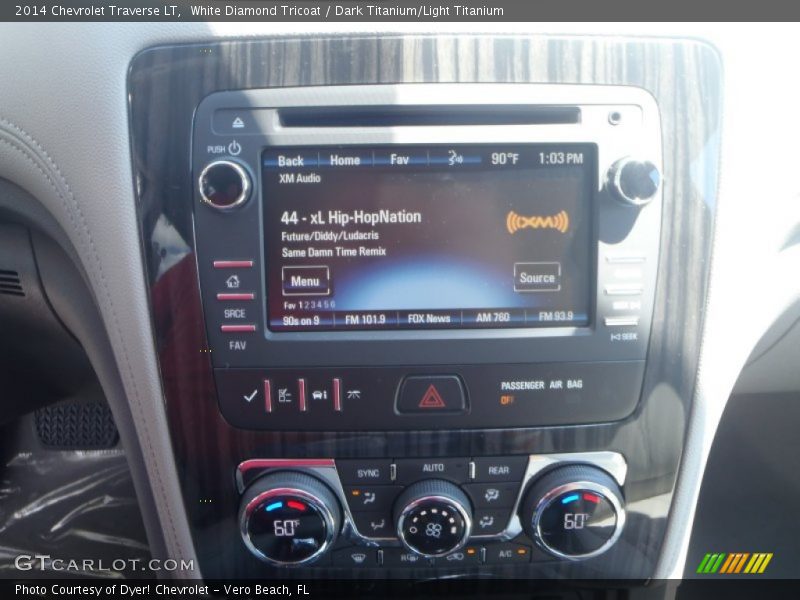 White Diamond Tricoat / Dark Titanium/Light Titanium 2014 Chevrolet Traverse LT