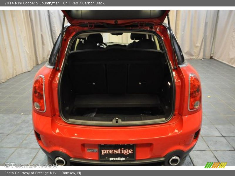 Chili Red / Carbon Black 2014 Mini Cooper S Countryman
