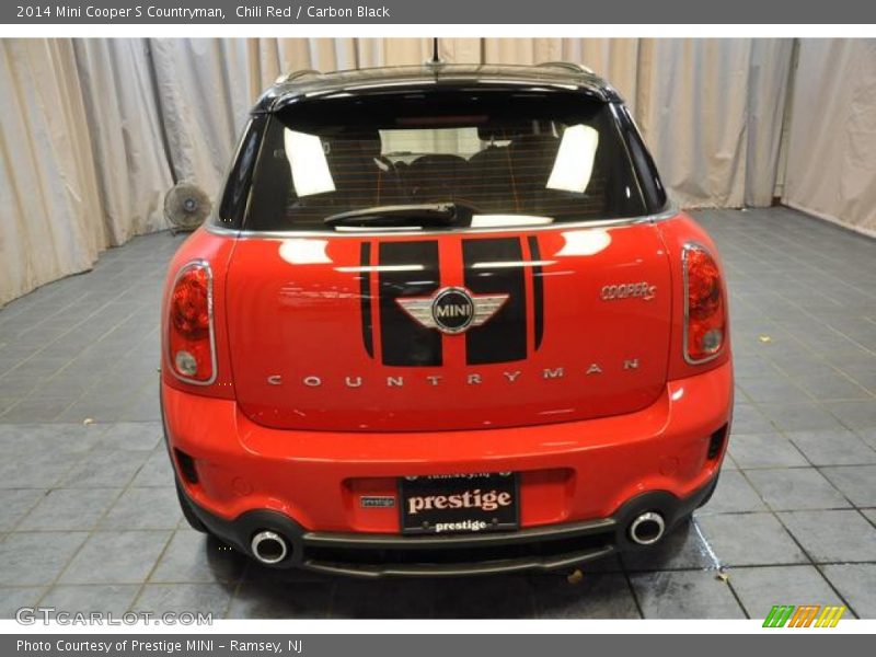 Chili Red / Carbon Black 2014 Mini Cooper S Countryman
