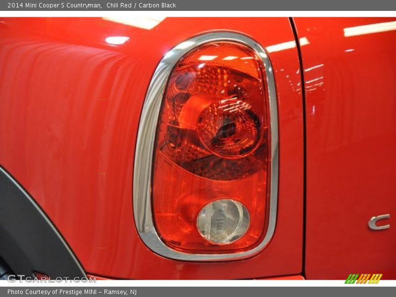 Chili Red / Carbon Black 2014 Mini Cooper S Countryman