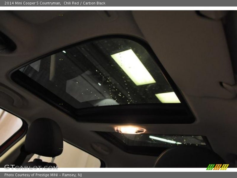 Chili Red / Carbon Black 2014 Mini Cooper S Countryman