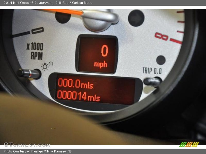 Chili Red / Carbon Black 2014 Mini Cooper S Countryman